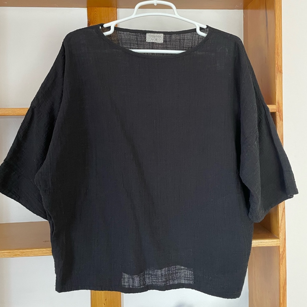 Curator SF Izzy Top